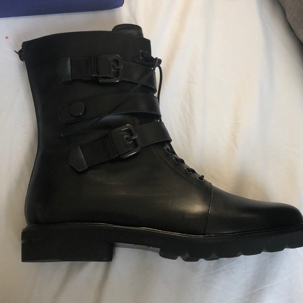 Stuart Weitzman Urbanite Boot - image 6